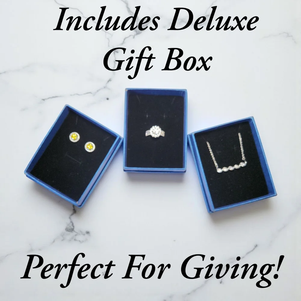 Moissanite Elegant Gold Necklace